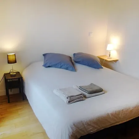Bel En Plein Montmartre Ideal Pour 2 A 4 Personnes Apartment