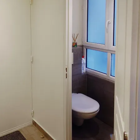 Apartment Bel En Plein Montmartre Ideal Pour 2 A 4 Personnes *