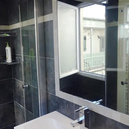 Bel En Plein Montmartre Ideal Pour 2 A 4 Personnes Apartment *
