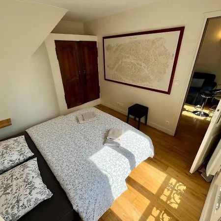 Bel En Plein Montmartre Ideal Pour 2 A 4 Personnes Apartment Paris
